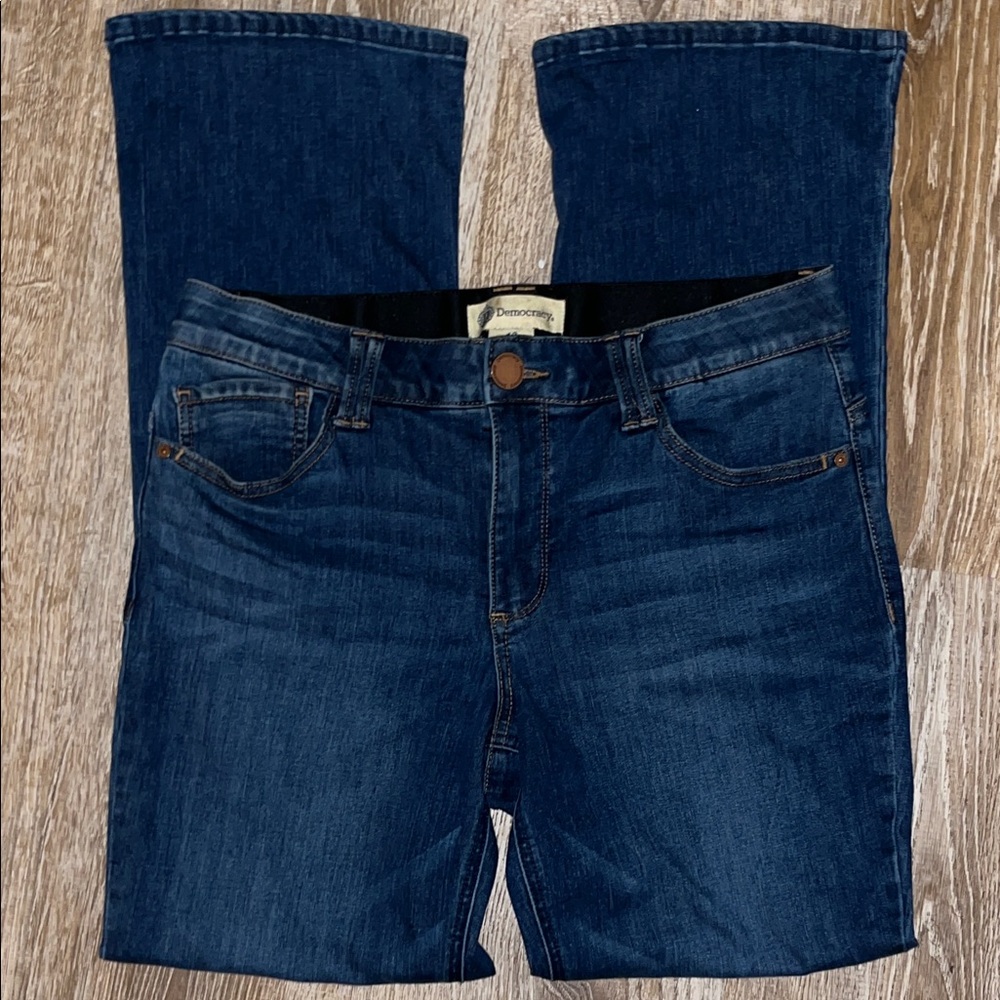 Democracy Women's Dark Indigo bootcut nwot